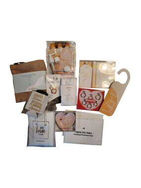 Set of 10 Bride to Be Miss to Mrs. Gifts Tote Bags Travel Honeymoon Wedding